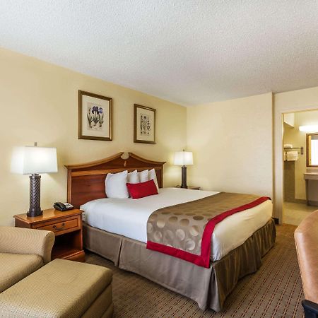 Ramada By Wyndham Houma Hotel Exterior photo