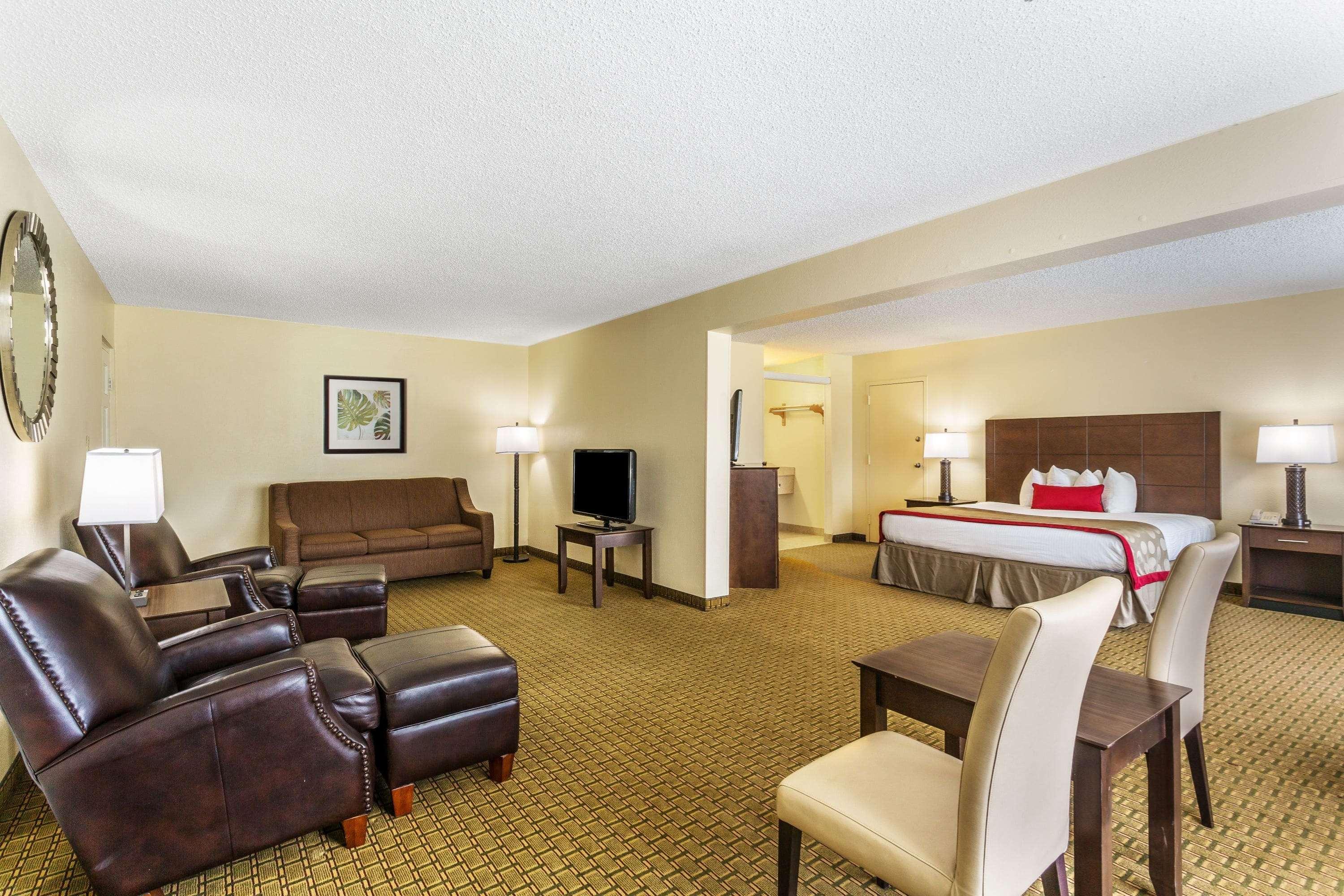 Ramada By Wyndham Houma Hotel Exterior photo