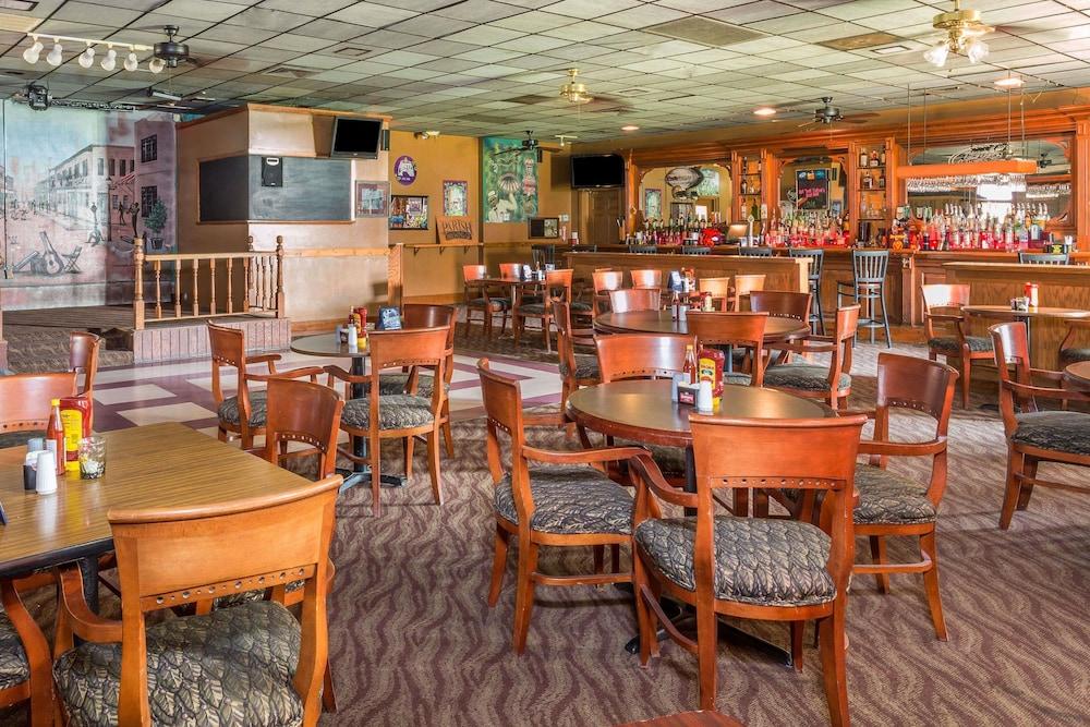 Ramada By Wyndham Houma Hotel Exterior photo